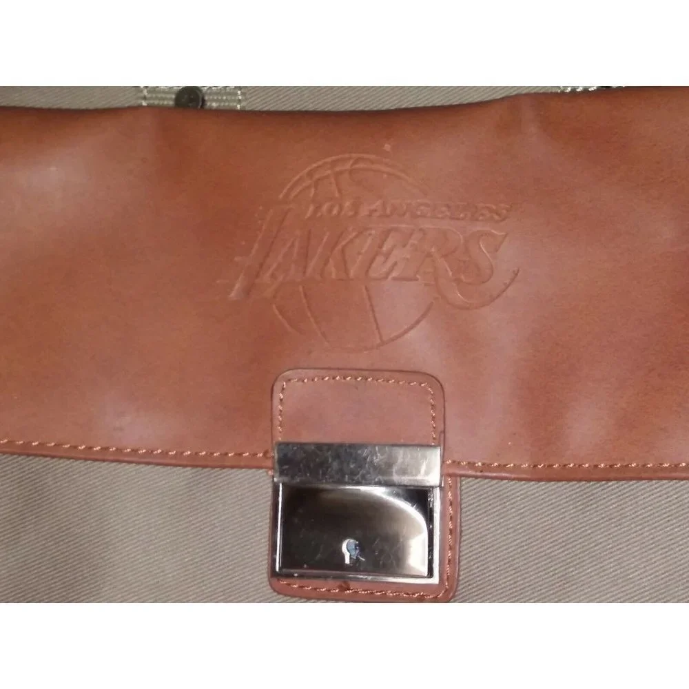 Lakers rare hard